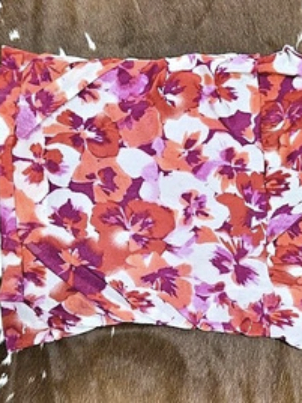 ELLE Floral V Neck Top in Purple & Pink W/ Ruching Sides